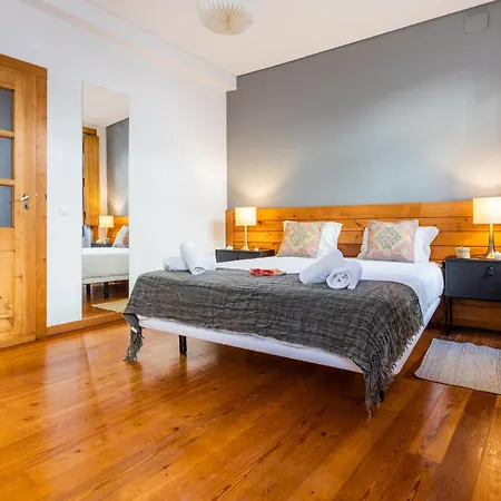 Bairro Alto Superior Two Bedroom By Les Deux Mariettes 리스본
